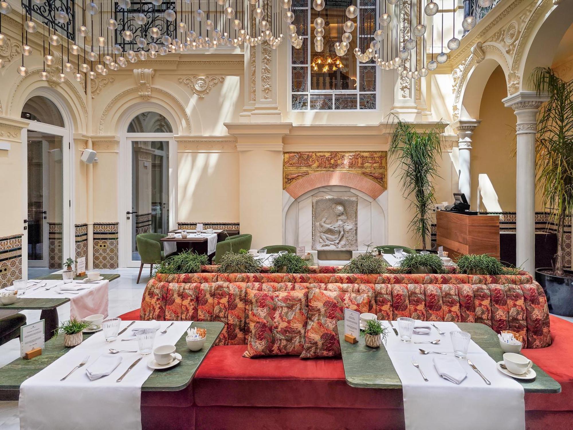 Palacio Gran Via, A Royal Hideaway Hotel 그라나다 외부 사진